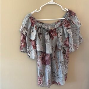 Chaser Red and Gray Ruffled Relaxed Blouse